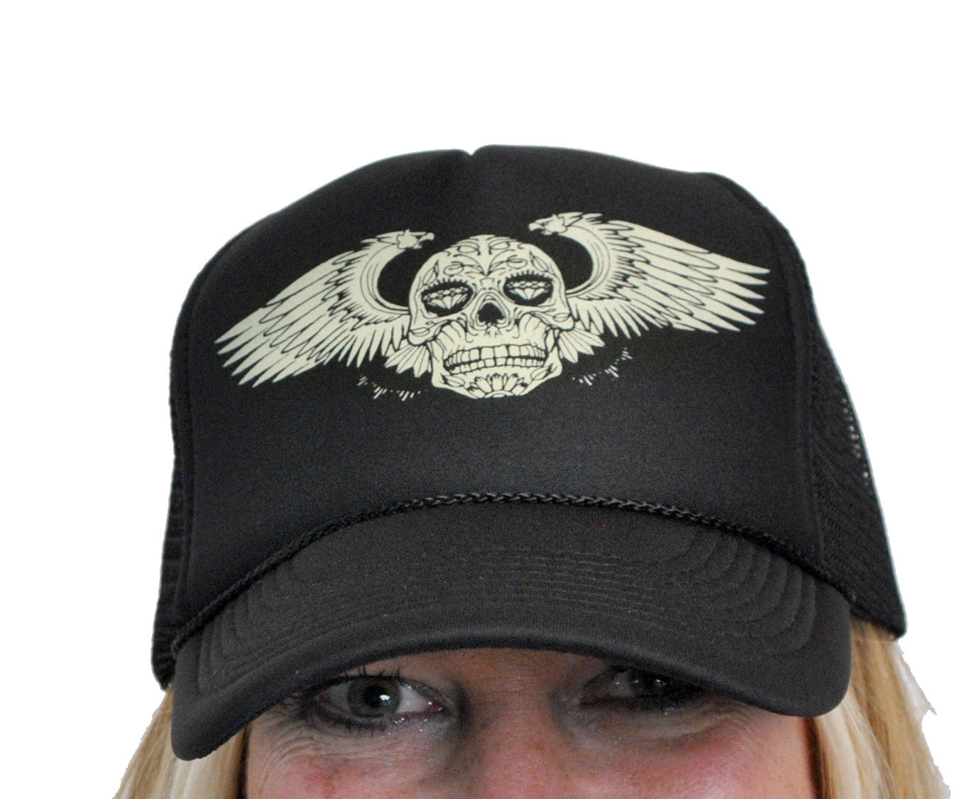 Winged Skull Trucker Hat T-285