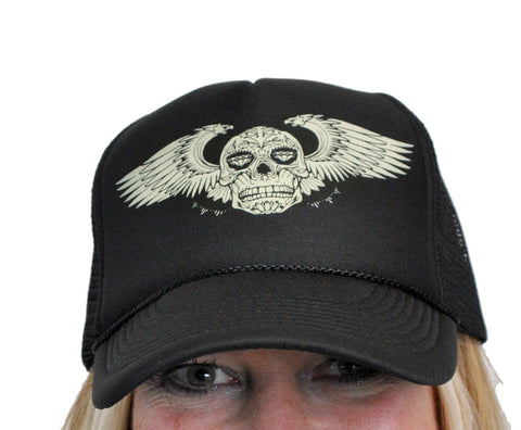 Winged Skull Trucker Hat  T-285